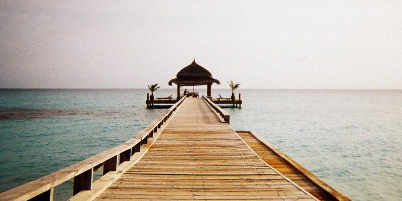 工业设备4.0时代：精密机械与智能制造如何重塑设备制造业